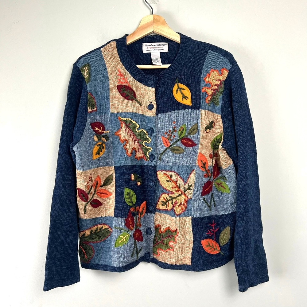 Tiara Patchwork Fall Leaf Embroidered Cardigan Sweater M Grandmacore Cottagecore